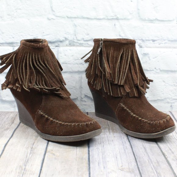 MINNETONKA Fringe Wedge Side Zip Booties Size 9.5 - Picture 4 of 10